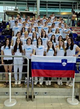 Ivana, Ana in Rok z odličnimi plavalnimi nastopi na četveroboju na Reki (2)